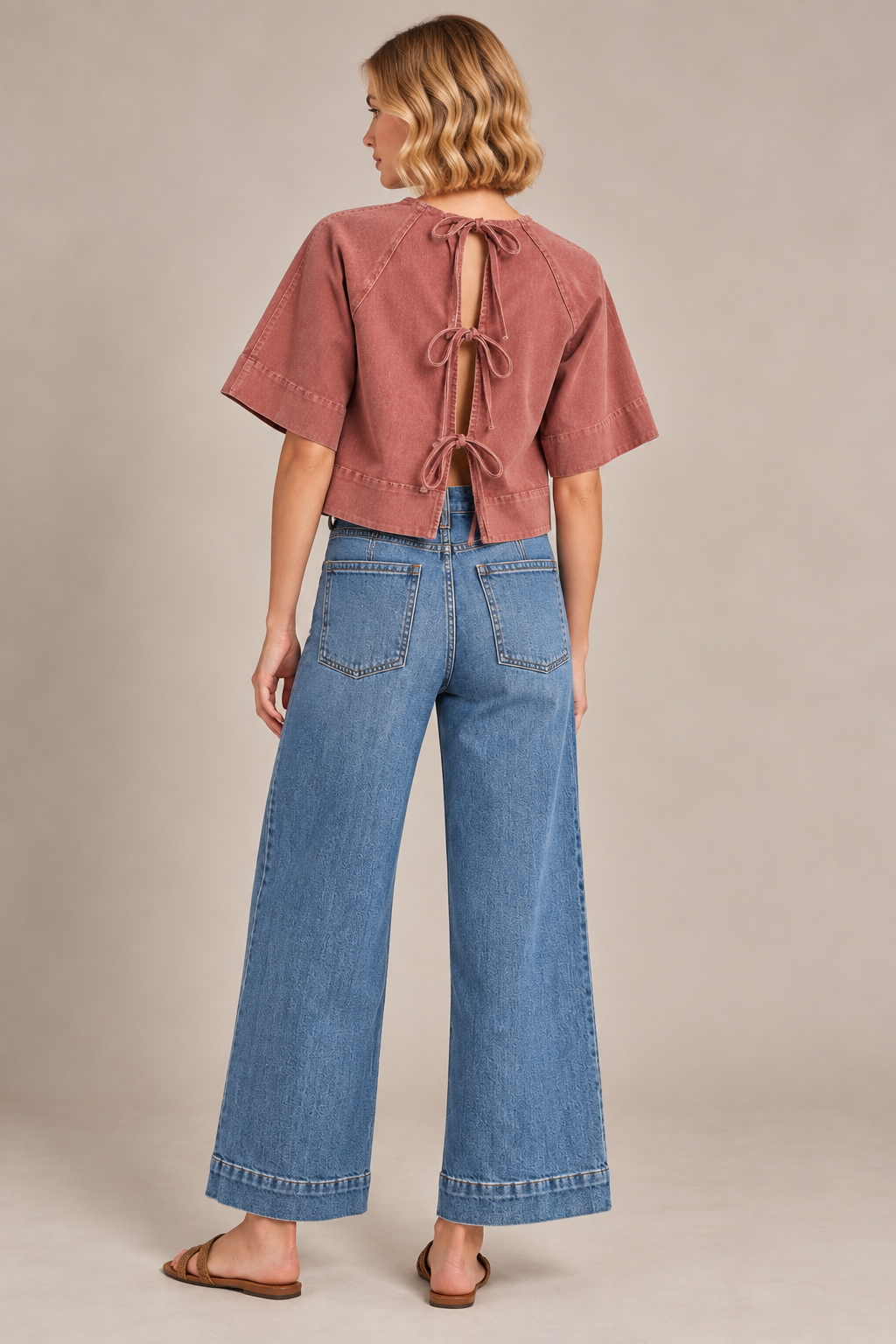 High-Rise Pintuck Wide-Leg Jeans – Medium Wash